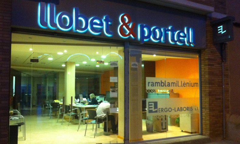 Llobet & Portell